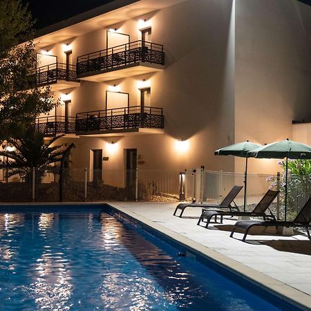 Brit Hotel Privilege ฟีแฌก ภายนอก รูปภาพ