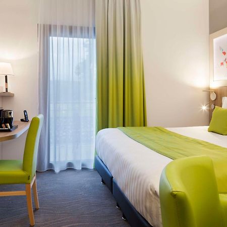 Brit Hotel Privilege ฟีแฌก ภายนอก รูปภาพ