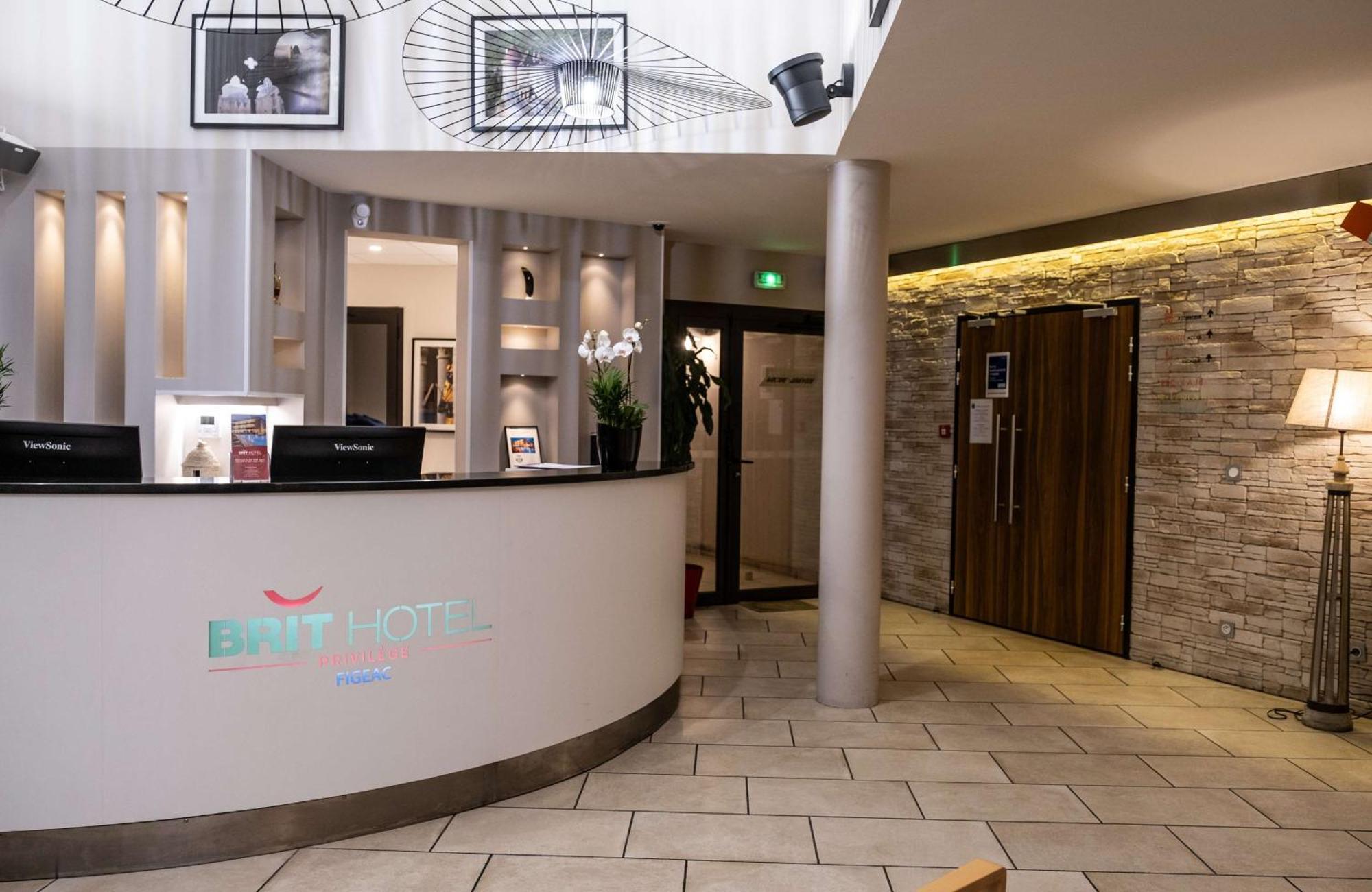 Brit Hotel Privilege ฟีแฌก ภายนอก รูปภาพ